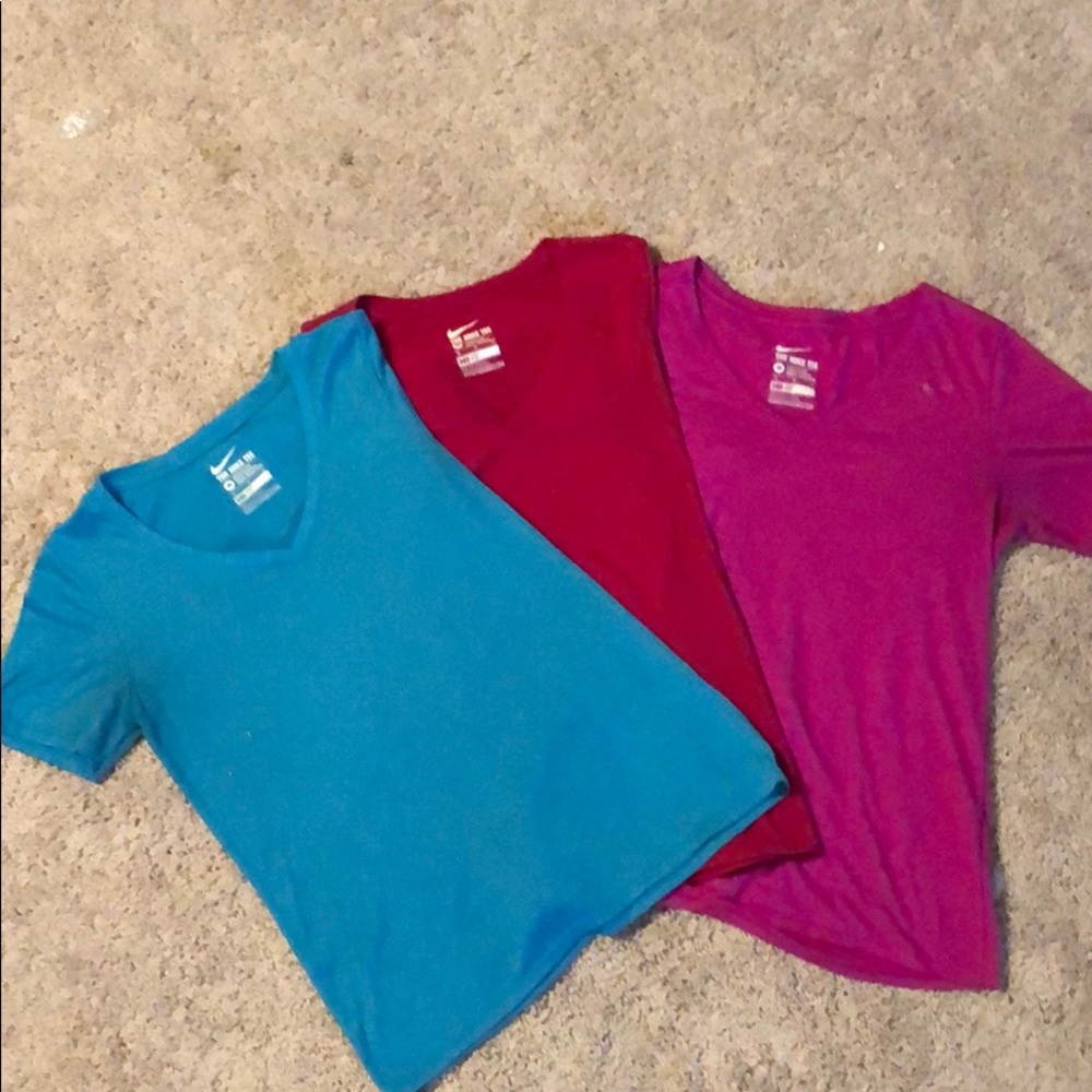 Nike Dri-Fit tee bundle - Picture 4 of 5